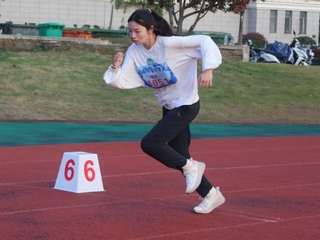 运动会跑步